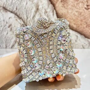 Luxury Silver Rhinestone Embellished Purse